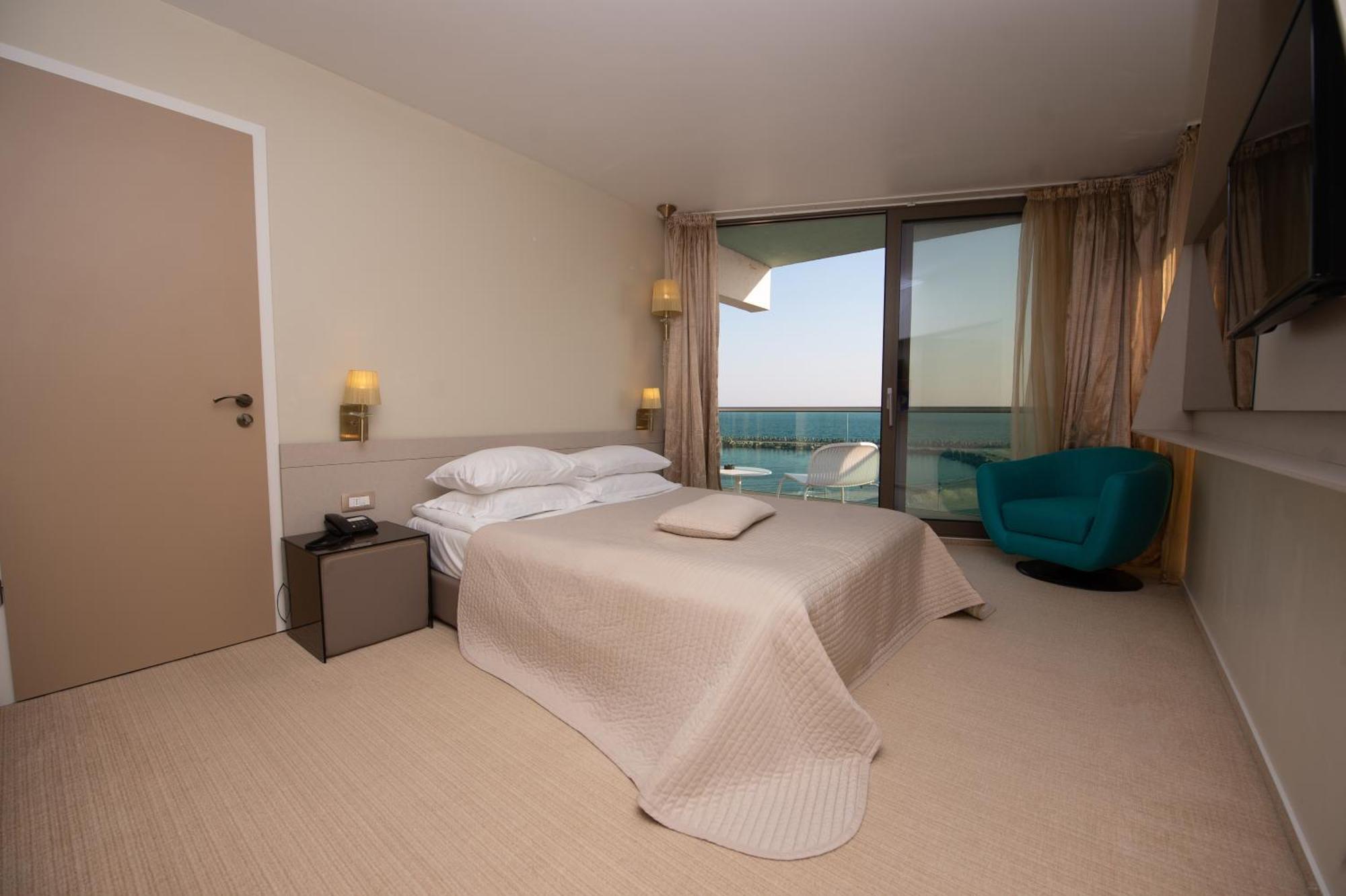 Turquoise Hotel 4*